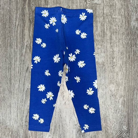 NWOT Spring set - Picture 8 of 8